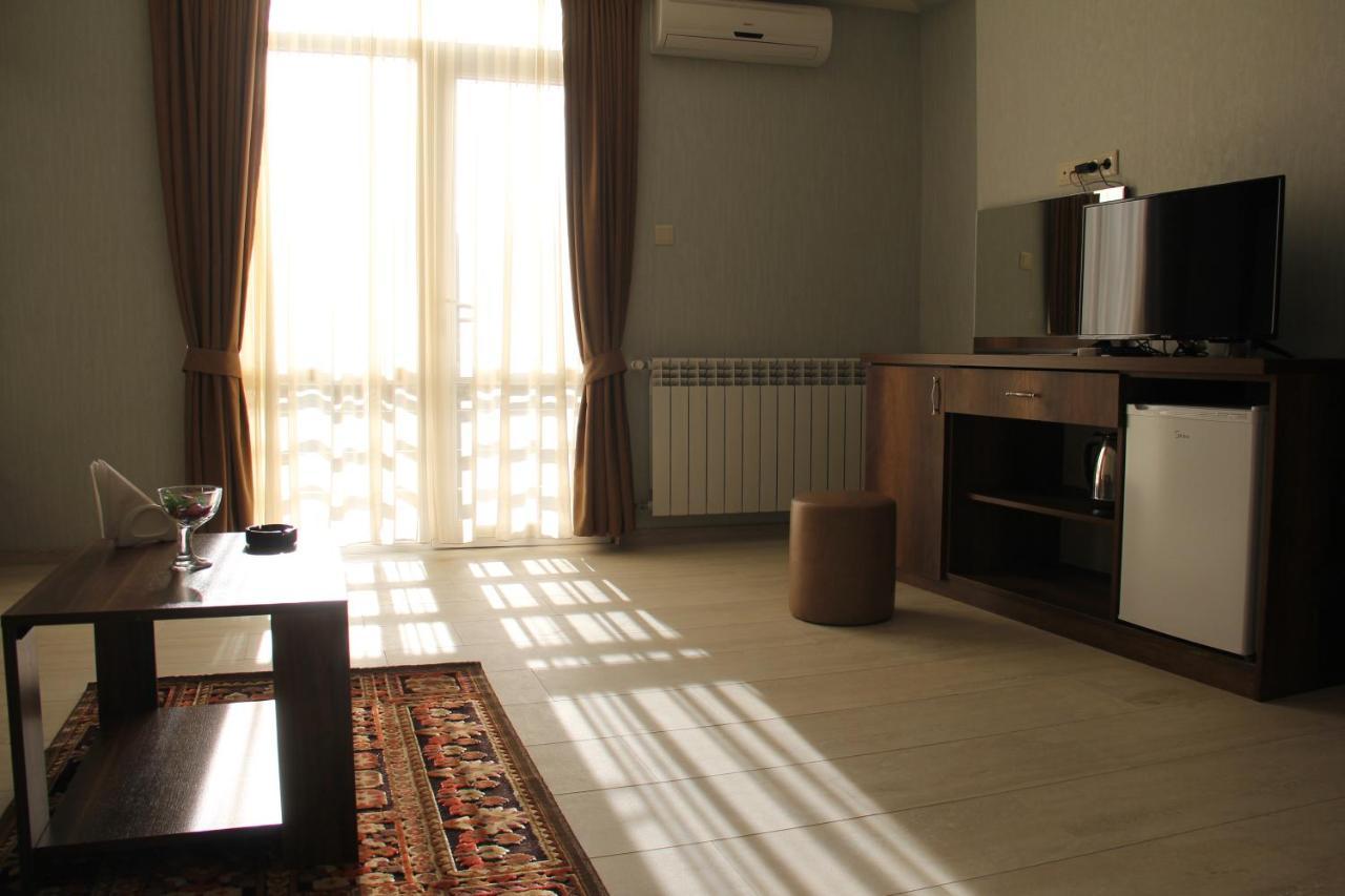 Moon Light Hotel Tbilisi Exterior photo